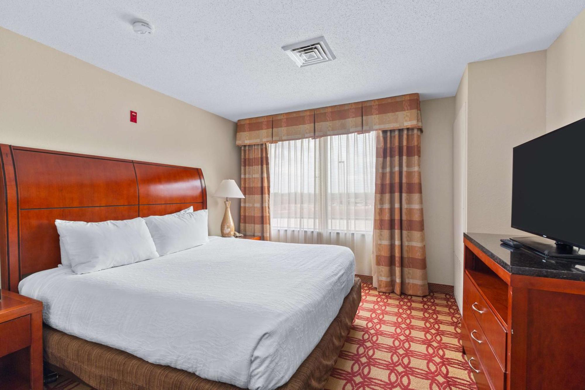 Hilton Garden Inn Старквил Екстериор снимка